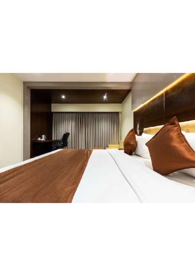 Hotel Shivay President Ujjain Ngoại thất bức ảnh